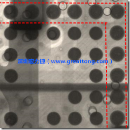 BGA錫球尺寸小于0.4mm，采用降低BGA內(nèi)圍襲球的錫膏量所得到X-Ray，稍微留意一下可以發(fā)現(xiàn)最外圈的錫量(圓的直徑)比其他內(nèi)圍的錫球上的錫量來得多一點(diǎn)點(diǎn)。也就是外圈的黑色圓形直徑比內(nèi)圈的圓形來得大一點(diǎn)點(diǎn)。