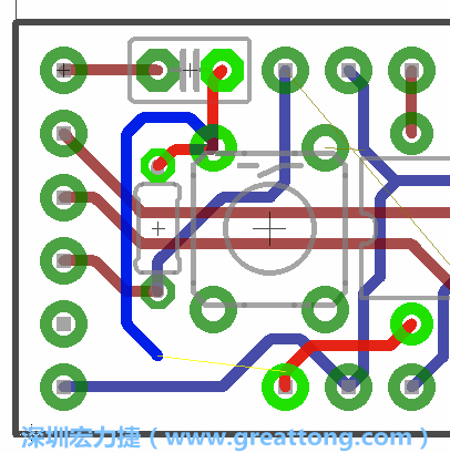 要在電路板正面進(jìn)行+5V信號(hào)線連結(jié)和其他連結(jié)點(diǎn)的布線工作是非常容易的，而重置信號(hào)線（信號(hào)線用來(lái)連結(jié)電路板正面左邊的重置開關(guān)）需要經(jīng)過一個(gè)可以通過電路板正反兩面的電路通道，這個(gè)通道是一個(gè)可以讓電路板正反兩面線路連接的一個(gè)小孔。